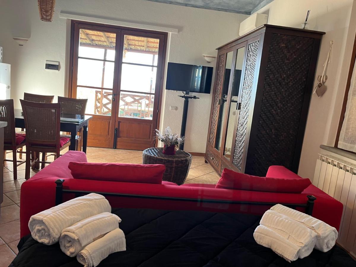 Agriturismo Annibale Tuoro sul Trasimeno Buitenkant foto